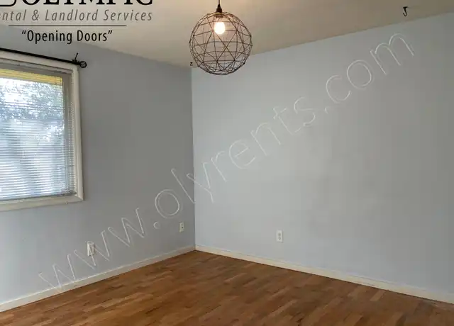 Property at 1912 Farwell Ave NW, Olympia, WA, 98502, 4 beds, 2 baths, [object Object]
