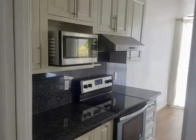Property at 181 Del Medio Ave #210, Mountain View, CA, 94040, 2 beds, 1 bath, [object Object]