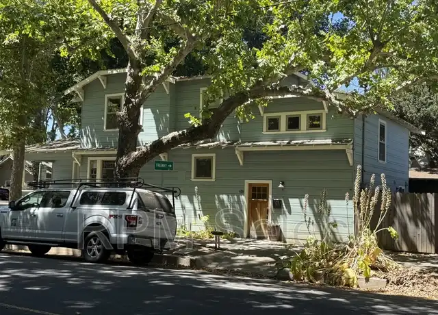Property at 428 Alhambra Blvd, Sacramento, CA, 95816, 3 beds, 2 baths, [object Object]