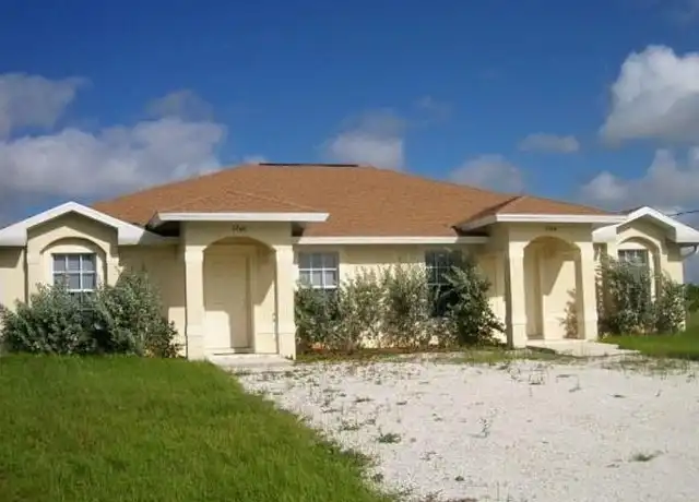 Property at 2206 Haviland Ave S, Lehigh Acres, FL, 33973, 3 beds, 2 baths, [object Object]