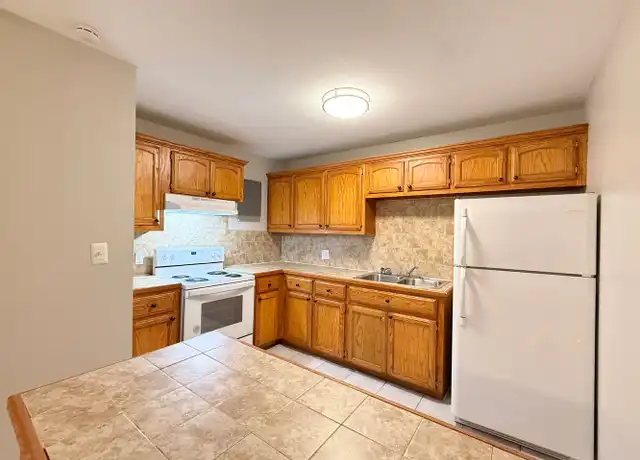 Property at 3101 N 8th St Unit D-1, McAllen, TX, 78501, 1 bed, 1 bath, [object Object]