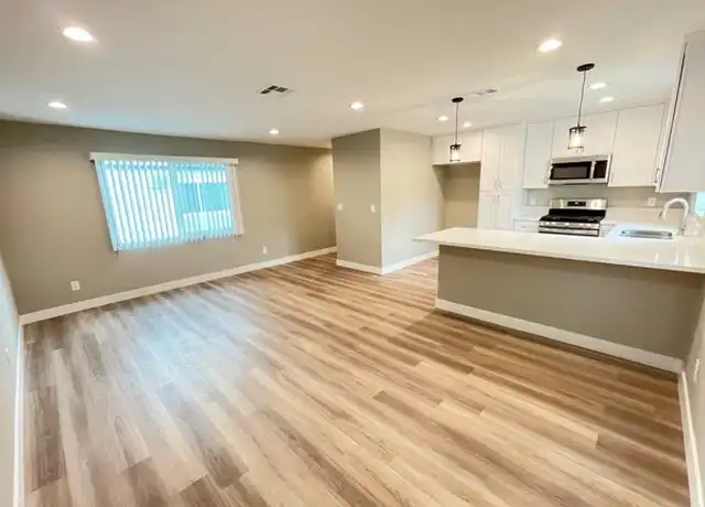 Property at 919 E Acacia Ave, Glendale, CA, 91205, 2 beds, 2 baths, [object Object]