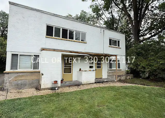 Property at 120 36th St NE Unit 3, Canton, OH, 44714, 1 bed, 1 bath, [object Object]
