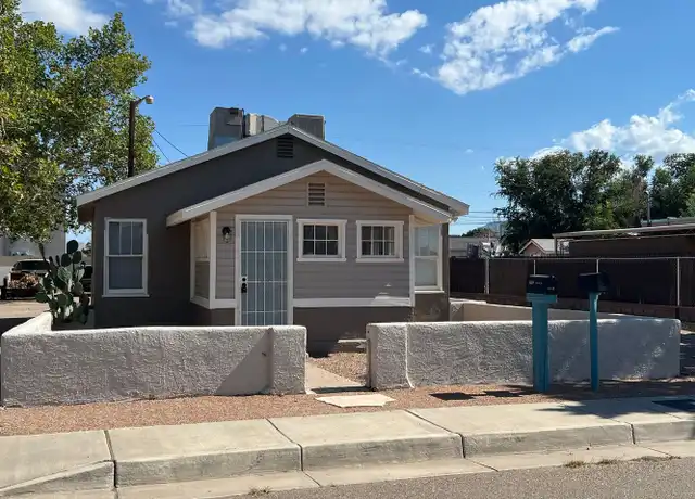 Property at 183 Hilton Ave NW Unit Main house, Albuquerque, NM, 87107, 1 bed, 1 bath, [object Object]