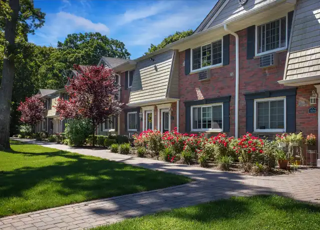Property at 104 Aycock Pl Unit 0104B, Coram, NY, 11727, 2 beds, 1 bath, [object Object]
