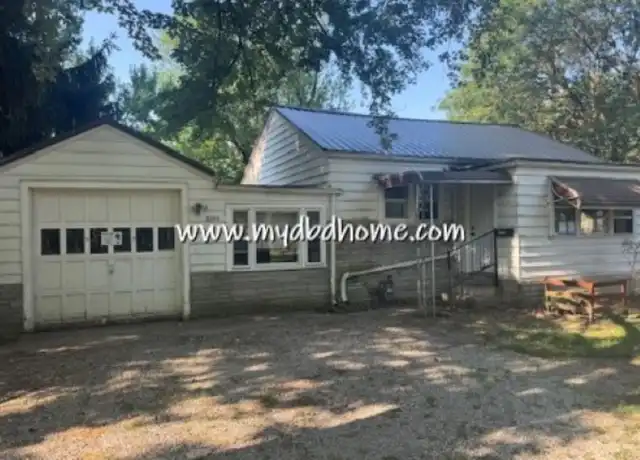 Property at 2203 Rehm Dr Unit 2203, Fort Wayne, IN, 46819, 2 beds, 1 bath, [object Object]