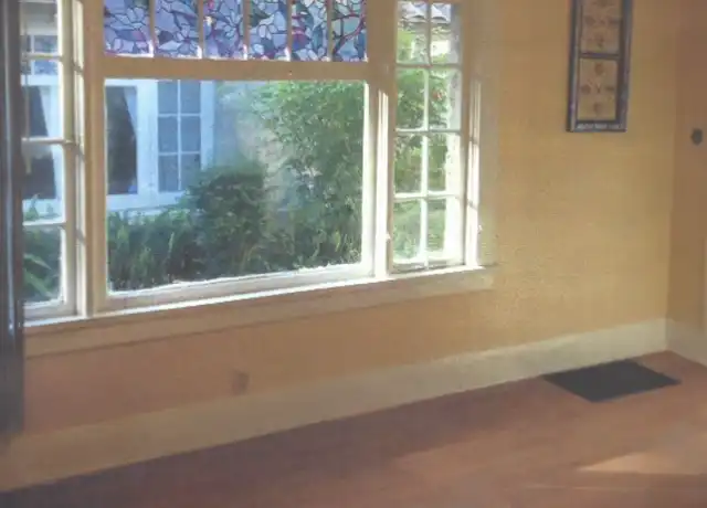 Property at 581 N Euclid Ave Unit 5, Upland, CA, 91786, 1 bed, 1 bath, [object Object]