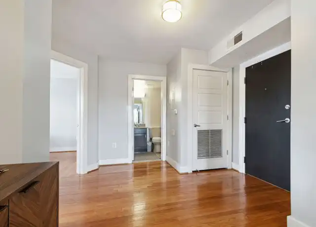 Property at 2911 Newark St NW Unit 35, Washington, DC, 20008, 2 beds, 1 bath, [object Object]