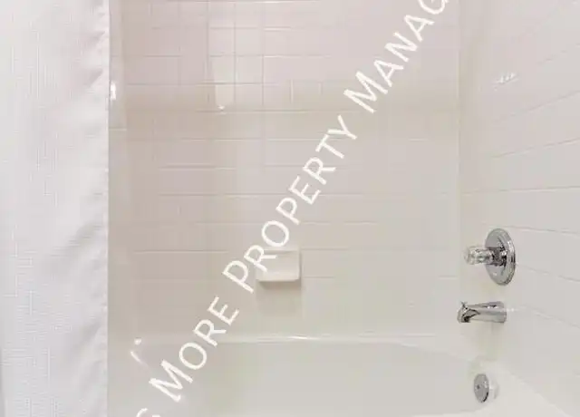 Property at 659 S Highland Ave, Columbus, OH, 43223, 5 beds, 1 bath, [object Object]