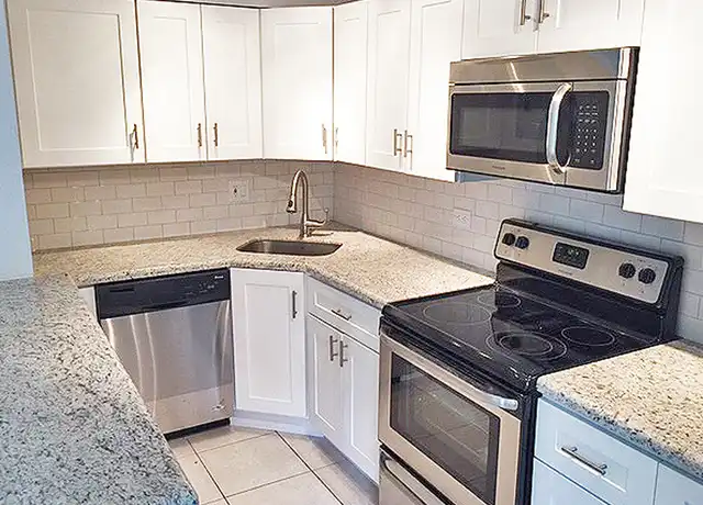 Property at 629 NE 15th Ave Unit 2, Fort Lauderdale, FL, 33304, 1 bed, 1 bath, [object Object]