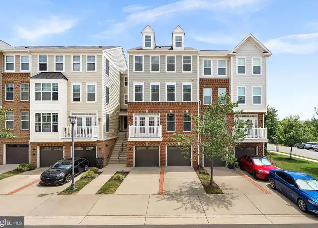 Property at 25222 Briargate Ter, Chantilly, VA, 20152, 3 beds, 2.5 baths, [object Object]