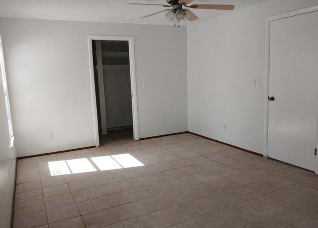 Photo of 134 Connecticut Ave, Fort Myers, FL 33905