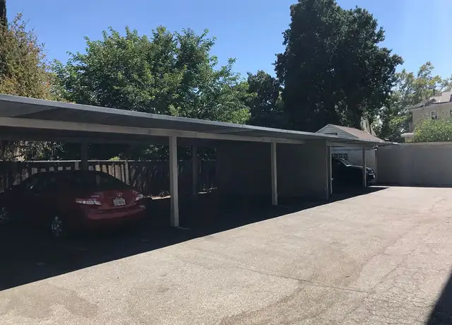 Photo of 555 S 10th St, San Jose, CA 95112