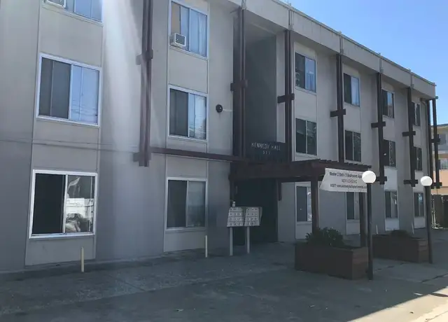 Photo of 555 S 10th St, San Jose, CA 95112