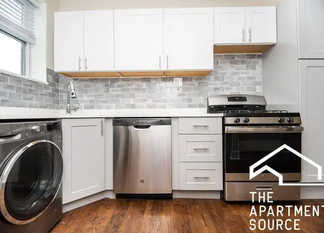 Property at 3815 N Greenview Ave Unit 2W, Chicago, IL, 60613, 2 beds, 1 bath, [object Object]