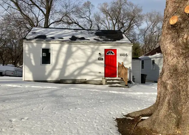 Property at 1105 Elder Ln, Des Moines, IA, 50315, 2 beds, 1 bath, [object Object]