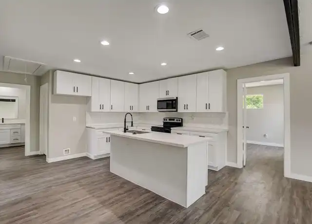 Property at 4513 Cavalcade St, Houston, TX, 77026, 3 beds, 2 baths, [object Object]