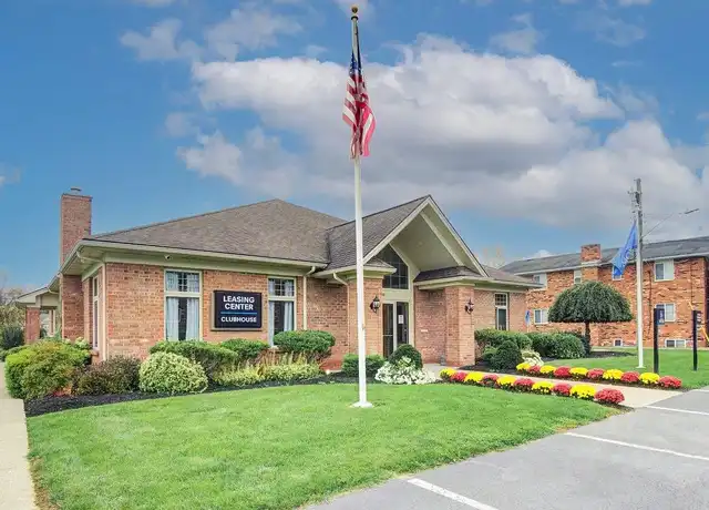 Property at Knollwood Manor Apartment Homes - 38 Boxwood Ln, Fairport, NY, 14450, 1 bed, 1 bath, [object Object]