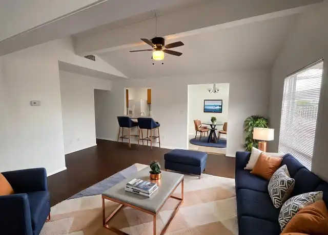Property at 400 Green Leaf, Horseshoe Bay, TX, 78657, 3 beds, 2 baths, [object Object]