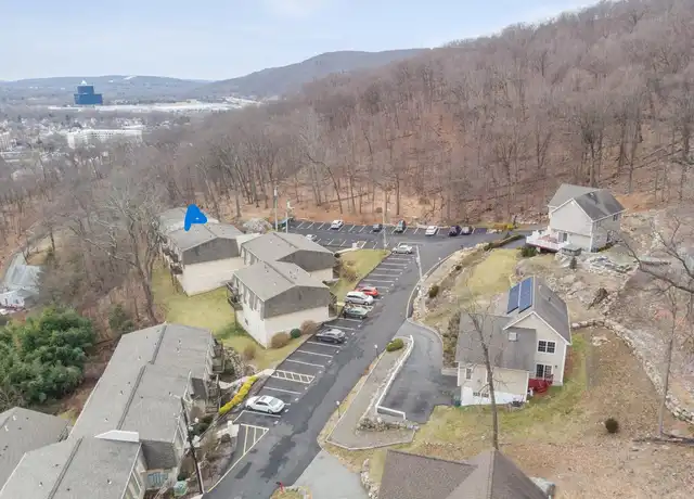 Property at 18 Pavilion Ridge Way Unit 12, Suffern, NY, 10901, 1 bed, 1 bath, [object Object]
