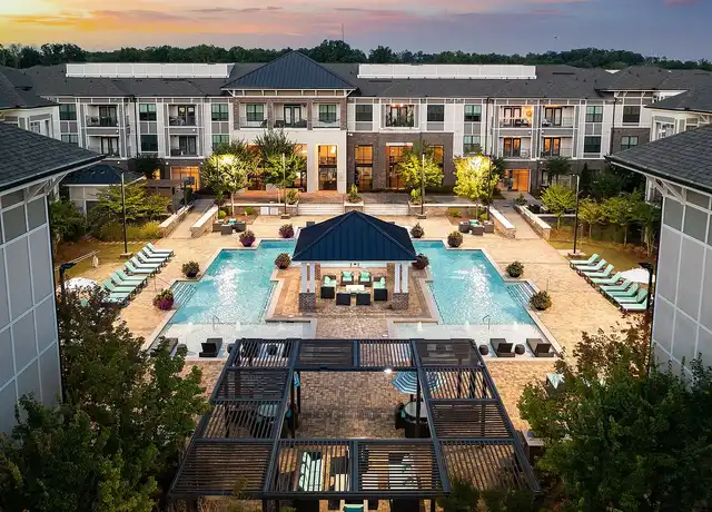Property at The Juncture Apartments - 910 Deerfield Crossing Dr, Alpharetta, GA, 30004, 1-2 bed, 1-2 bath, [object Object]