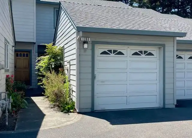 Property at 1203 Eardley Ave, Santa Rosa, CA, 95401, 2 beds, 1.5 baths, [object Object]