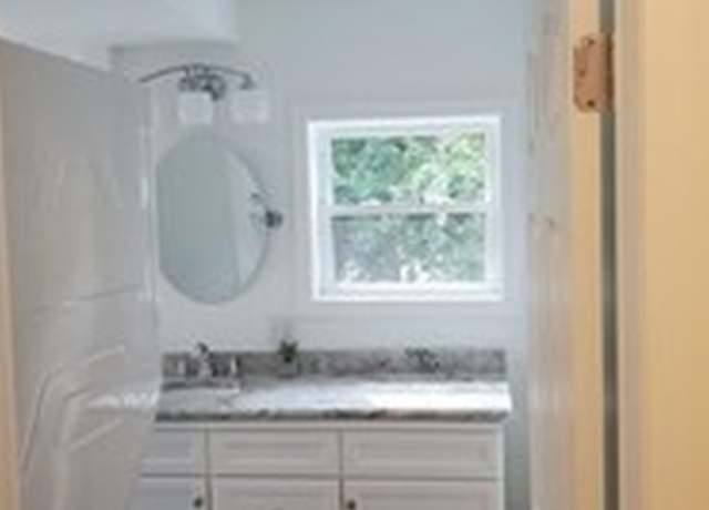 Photo of 55 S Leyden St Unit 2, Brockton, MA 02302