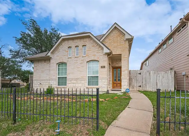 Property at 7407 Golden Star Dr, Houston, TX, 77083, 4 beds, 2.5 baths, [object Object]