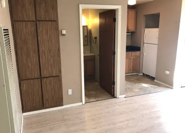 Property at 308 Vassar Dr SE Unit 7, Albuquerque, NM, 87106, 0 beds, 1 bath, [object Object]