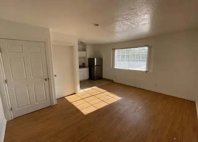 Property at 308 Vassar Dr SE Unit 7, Albuquerque, NM, 87106, 0 beds, 1 bath, [object Object]