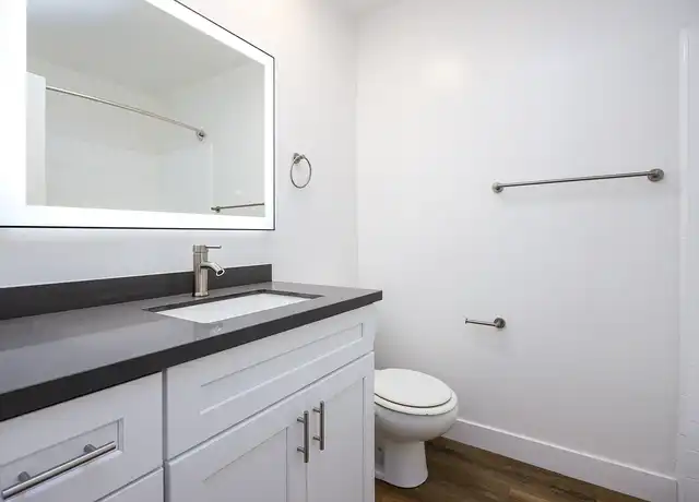 Property at Euclid Place Apartments - 291 S Euclid Ave, Pasadena, CA, 91101, 1 bed, 1.5 baths, [object Object]