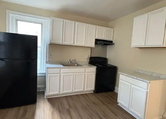 Property at 520 Fiot Ave Unit 2, Bethlehem, PA, 18015, 2 beds, 1 bath, [object Object]
