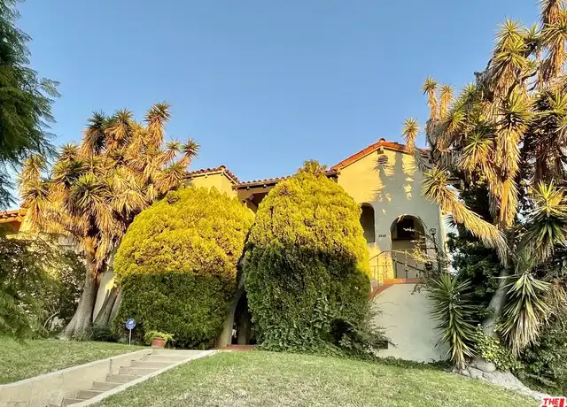 Property at 1362 S Stanley Ave Unit 1/2, Los Angeles, CA, 90019, 2 beds, 1 bath, [object Object]