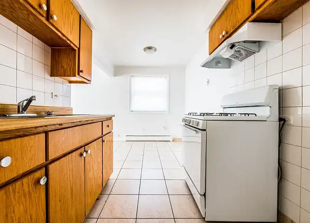 Property at 2225 E 87th St, Chicago, IL, 60617, 1 bed, 1 bath, [object Object]