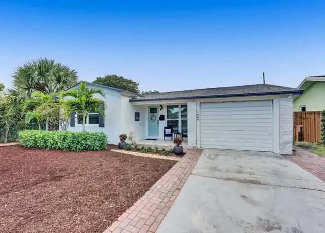 Property at 1609 N M St, Lake Worth Beach, FL, 33460, 2 beds, 2 baths, [object Object]