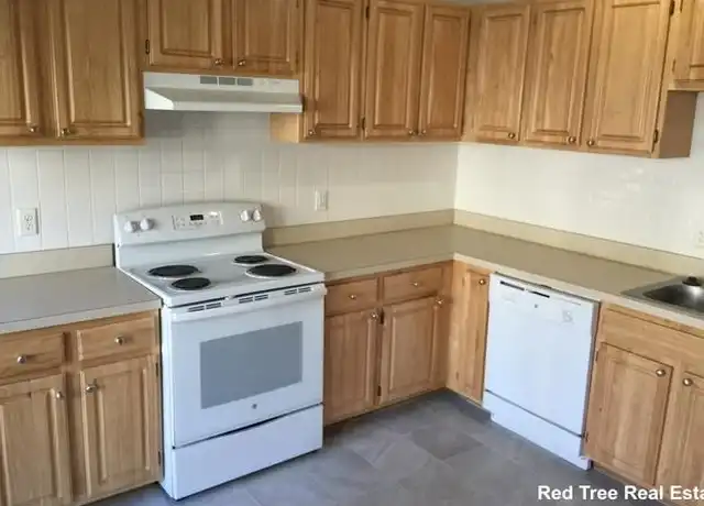Property at 1133 Commonwealth Ave, Boston, MA, 02134, 3 beds, 1 bath, [object Object]