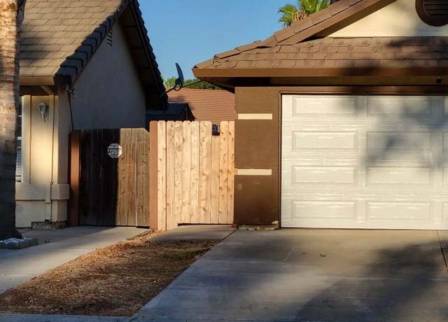 Photo of 1812 College Greens Dr, Los Banos, CA 93635