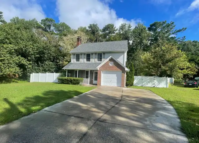 Property at 111 Carlisle Ct, Jacksonville, NC, 28546, 4 beds, 2.5 baths, [object Object]