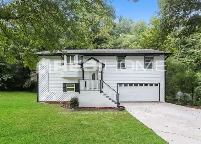 Property at 4176 Jami Ln, Snellville, GA, 30039, 5 beds, 3 baths, [object Object]