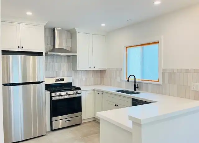Property at 1946 S Bronson Ave, Los Angeles, CA, 90018, 2 beds, 1.5 baths, [object Object]