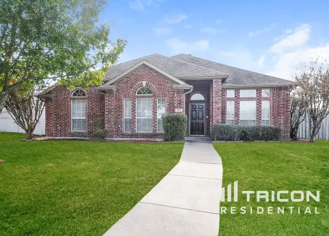 Property at 1362 Meadow Creek Dr, Lancaster, TX, 75146, 3 beds, 2 baths, [object Object]