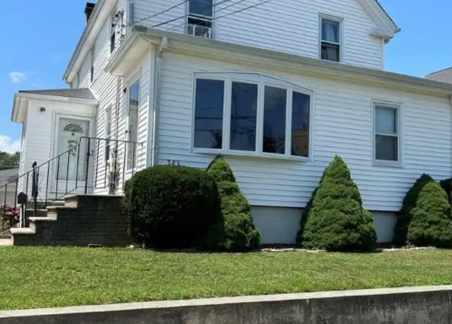 Property at 283 Magnolia St, Cranston, RI, 02910, 2 beds, 1 bath, [object Object]
