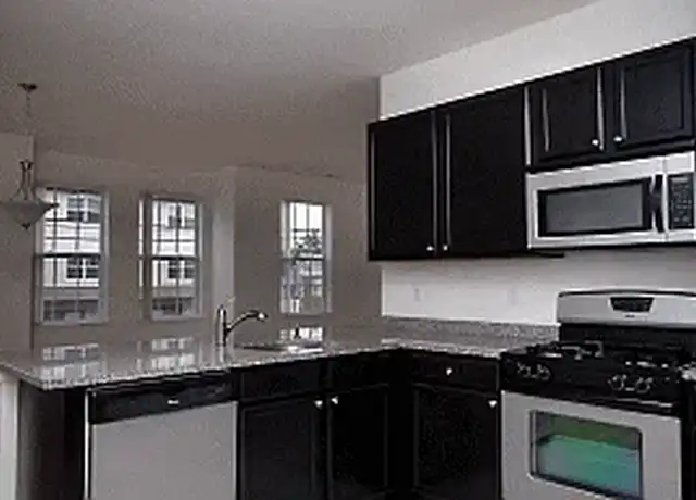 Property at Gateway at Carteret - 101 Roosevelt Ave, Carteret, NJ, 07008, 1-2 bed, 1-2 bath, [object Object]