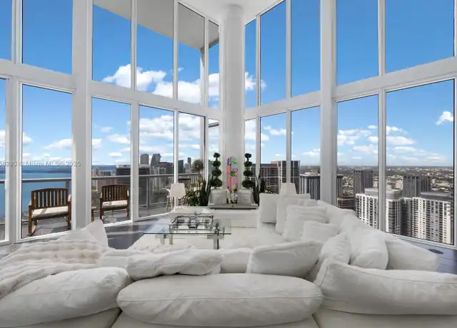 Property at 888 Biscayne Blvd #5701, Miami, FL, 33132, 2 beds, 2 baths, [object Object]