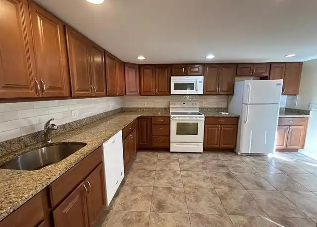 Property at 11 McCullums Ln Unit 1-1, Highland Falls, NY, 10928, 1 bed, 1 bath, [object Object]