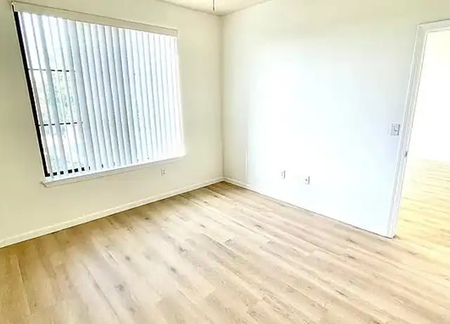 Property at 1060 S 3rd St, San Jose, CA, 95112, 1 bed, 1 bath, [object Object]