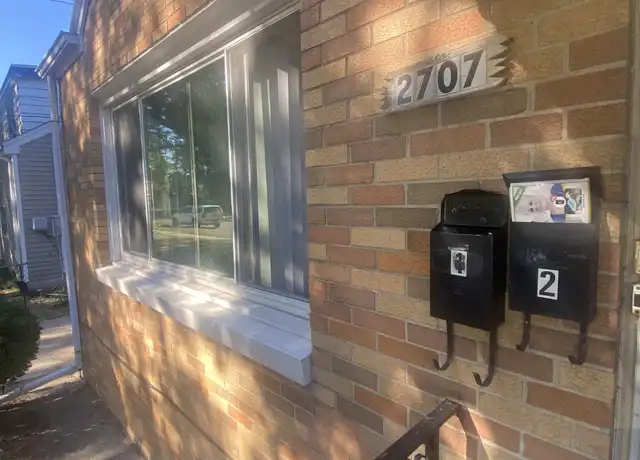 Property at 2707 10th St Unit 2, Rockford, IL, 61109, 2 beds, 1 bath, [object Object]