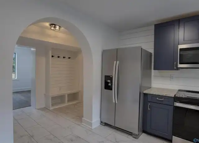 Property at 1122 Wellman Ave NE Unit 4, Huntsville, AL, 35801, 2 beds, 1 bath, [object Object]