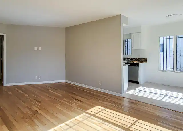 Property at 1802 N Wilton Pl, Los Angeles, CA, 90028, 1 bed, 1 bath, [object Object]