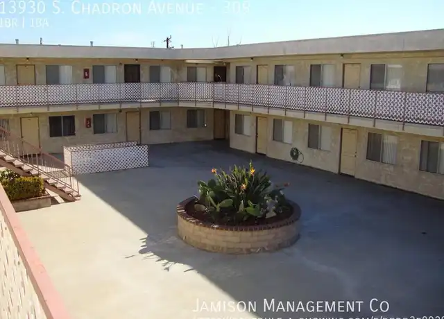 Property at 13930 Chadron Ave Unit 309, Hawthorne, CA, 90250, 1 bed, 1 bath, [object Object]